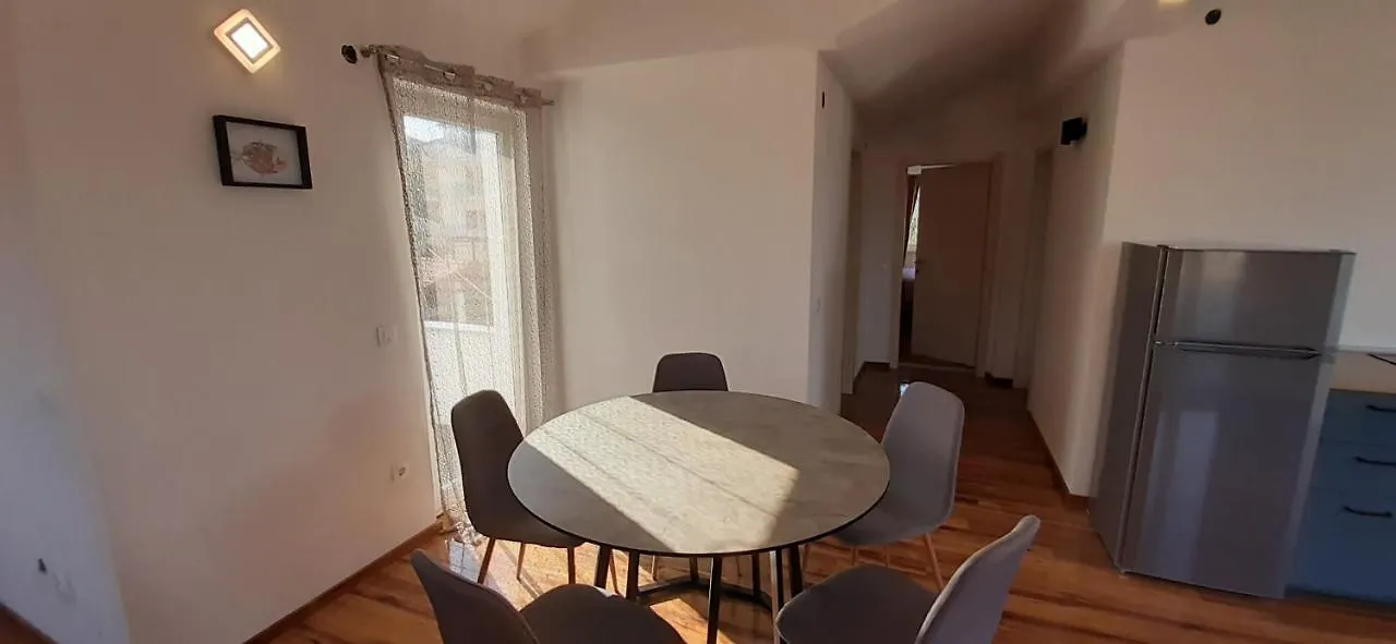 Apartmani Rita Slatine Apartment