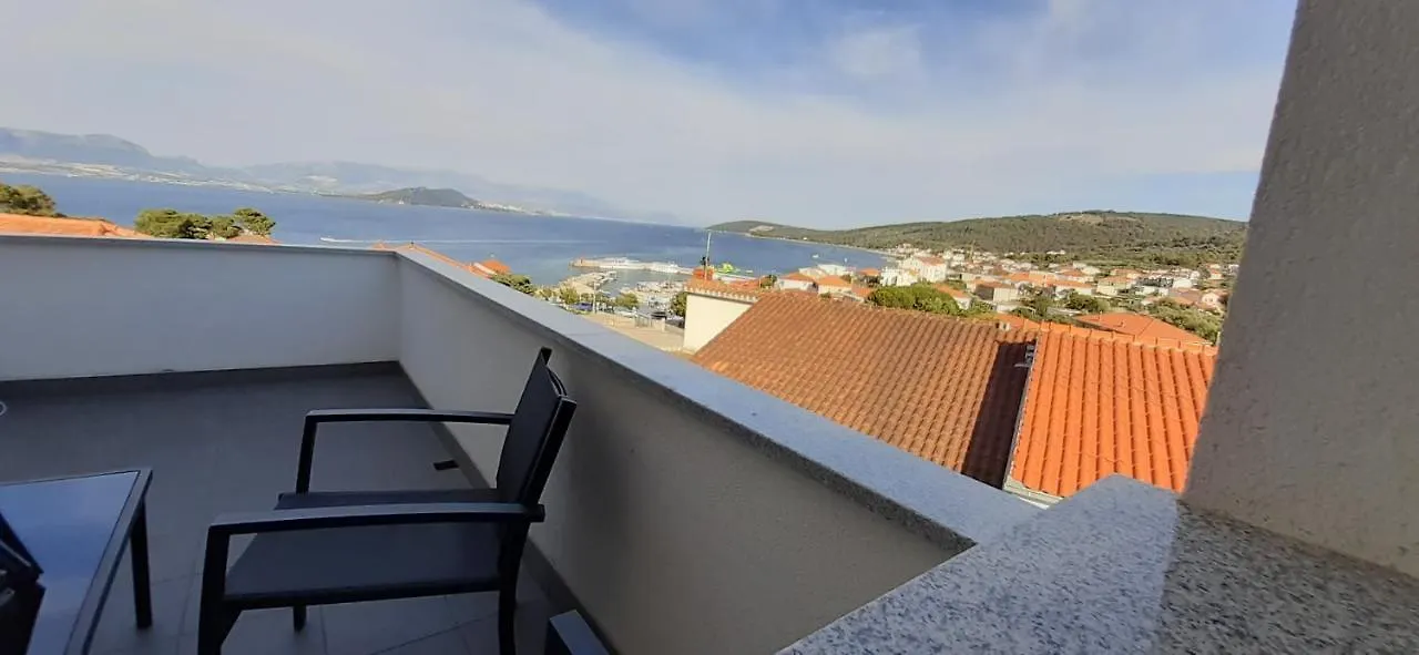Apartmani Rita Slatine