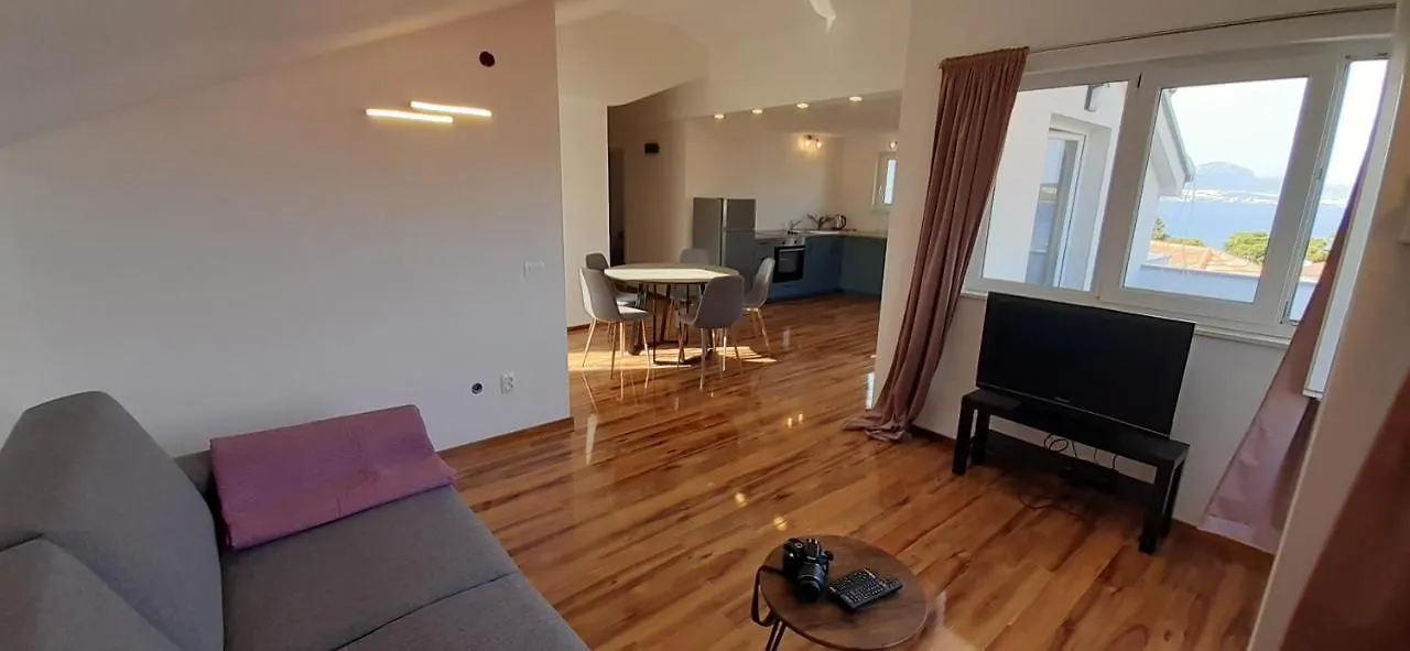 Apartment Apartmani Rita Slatine
